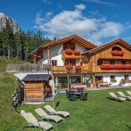 Aparthotel Garni Ciasa Urban Badia  Exterior foto